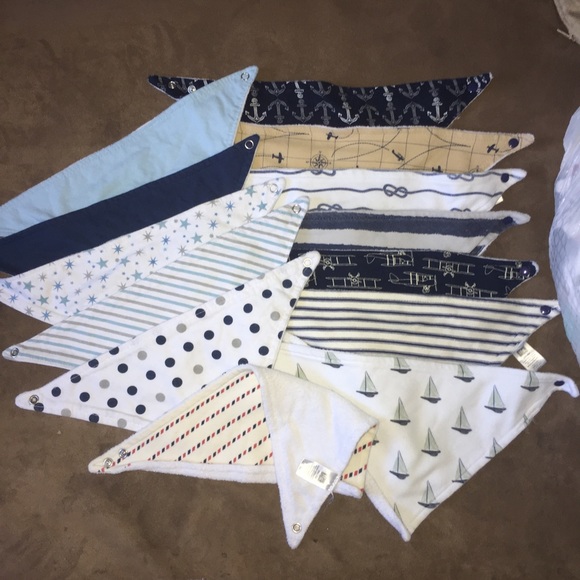 Baby Bibs - Picture 1 of 1